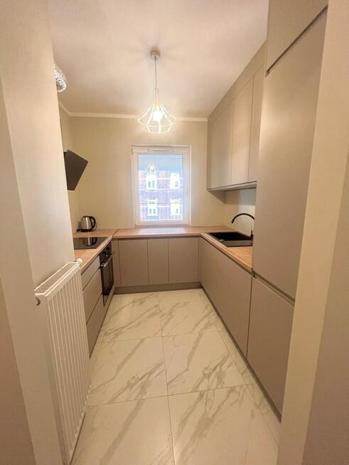 Do wynajęcia jasne 2 pokoje, Gąsiorowskich 4