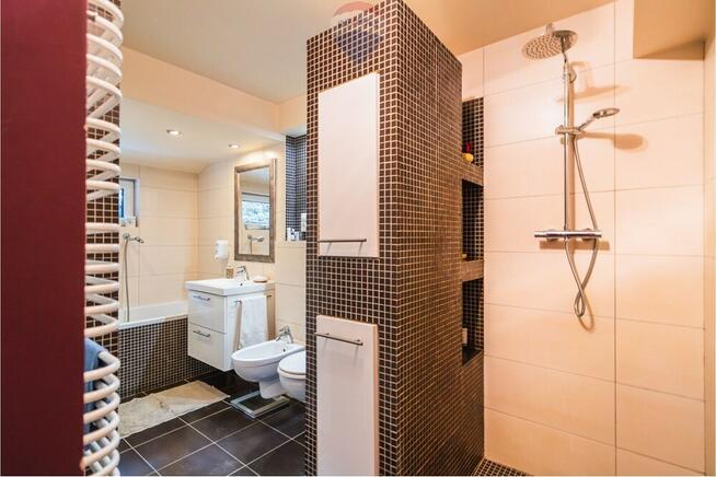 Nieruchomość inwestycyjna, obiekt noclegowy 1255m²