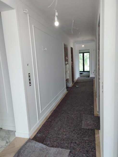 Szpachlowanie agregatem, malowanie, gładzie, prace wykończen