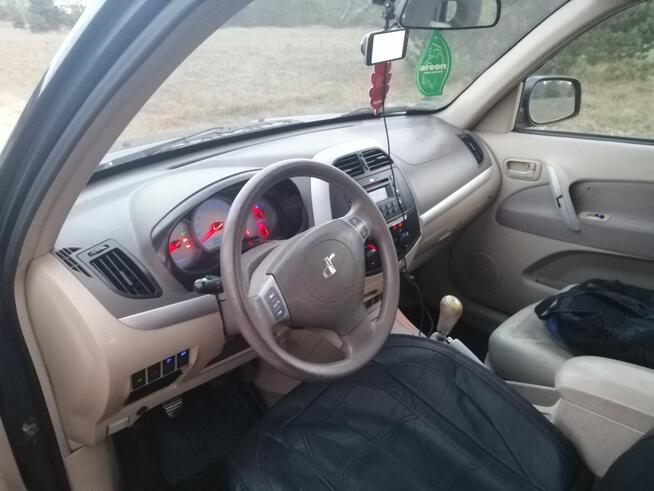 Samochód RAV4 (DR5)