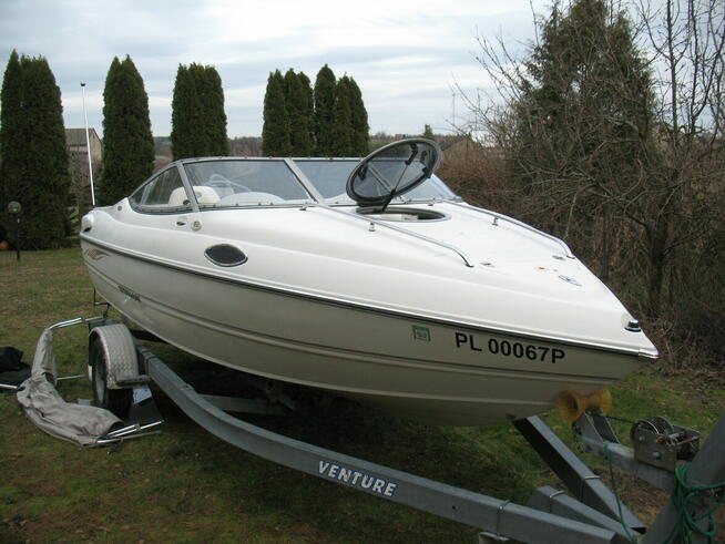 Łódz Stingray z przyczepą. Przepłynięte - 129mth!