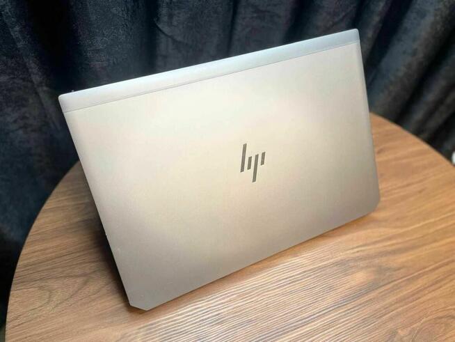Laptop HP ZBook 17 G5 17 i7-8750H 16GB 256SSD IPS Win 11
