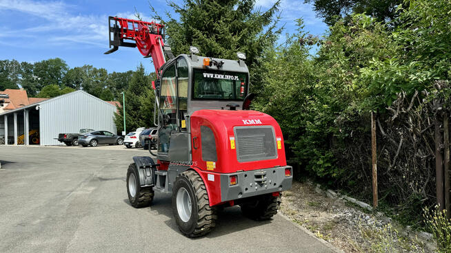 Nowa ładowarka teleskopowa KMM 812T Yanmar udźwig 1,5T