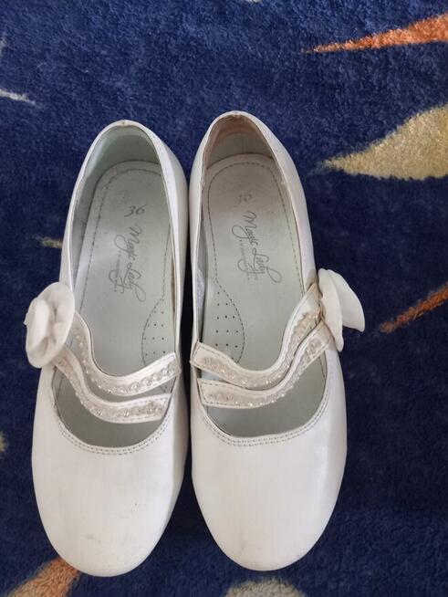 Buty komunijne 37