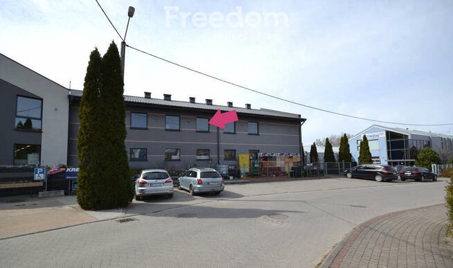 Lokal na wynajem w centrum Dywit
