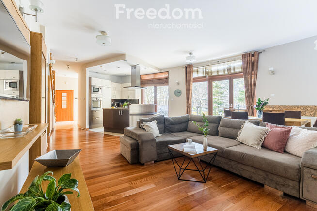 Dom w cichej okolicy z dobrym dojazdem do Warszawy