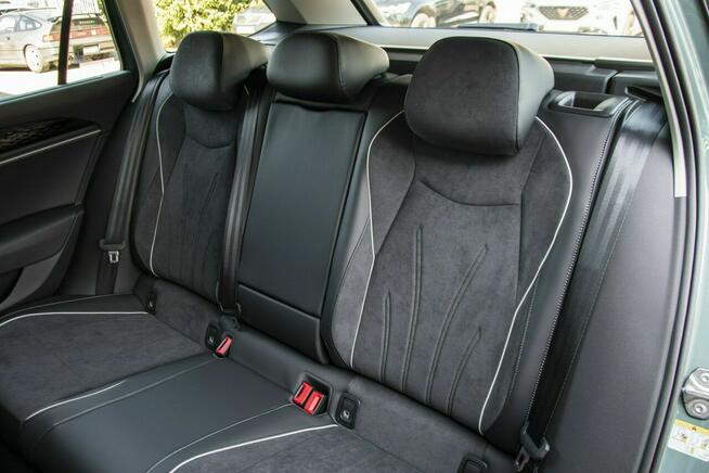 Volkswagen Passat Elegance 1.5 TSI 150 KM DSG, DEMO