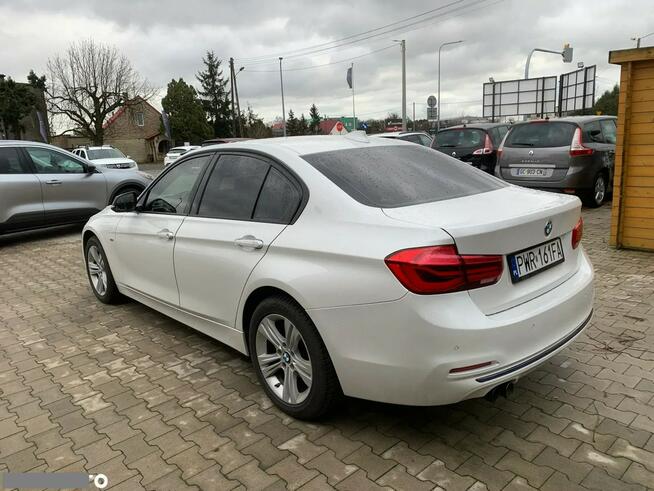 BMW Seria 3 Biała Perła Niski Przebieg