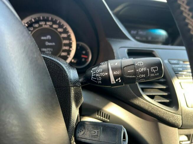 Honda Accord Benzyna