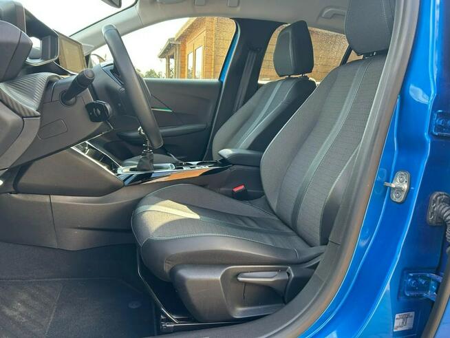 Peugeot 208 Benzyna Niski przebieg