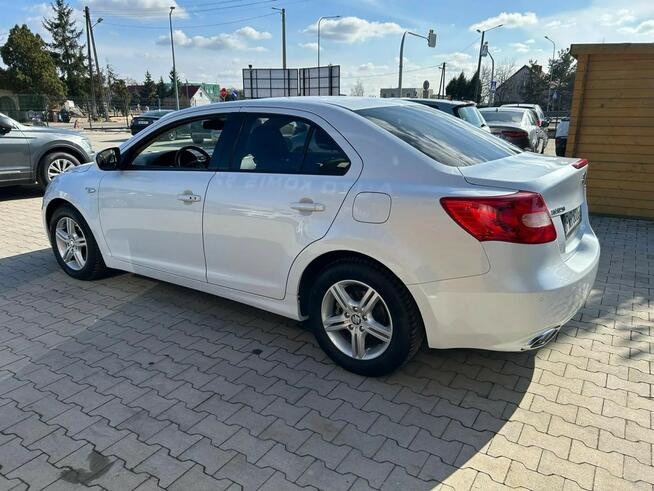 Suzuki Kizashi Benzyna mały przebieg