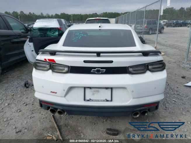 Chevrolet Camaro 2SS