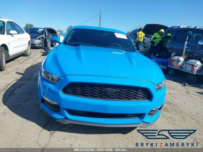 Ford Mustang V6 3.7L Cabrio