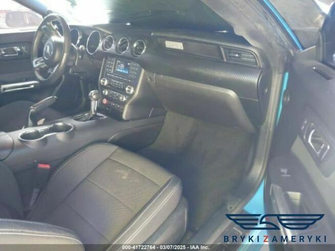 Ford Mustang V6 3.7L Cabrio