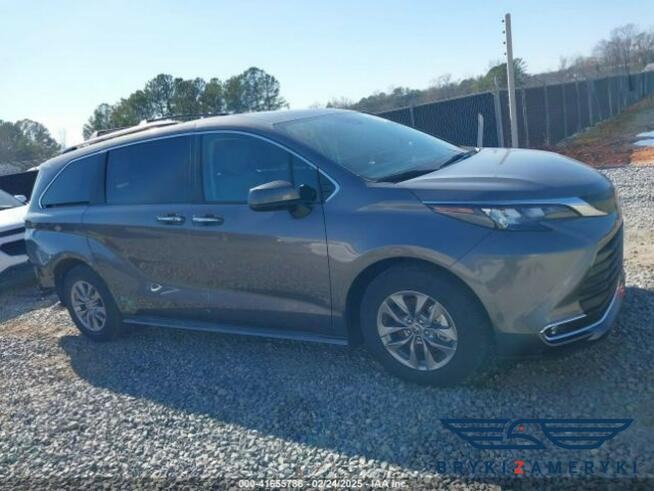 Toyota Sienna 2024 Woodland Edition