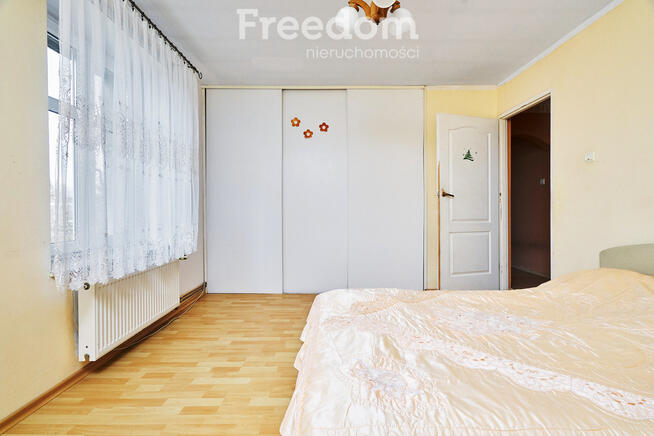 Duże mieszkanie i dwa garaże - idealne połączenie!