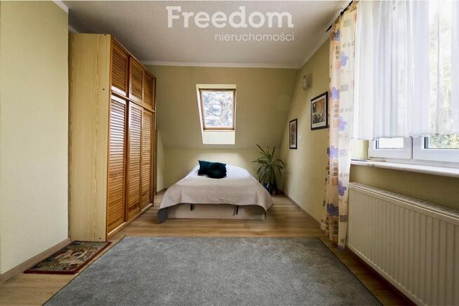 Przestronny dom na sprzedaż w mieście