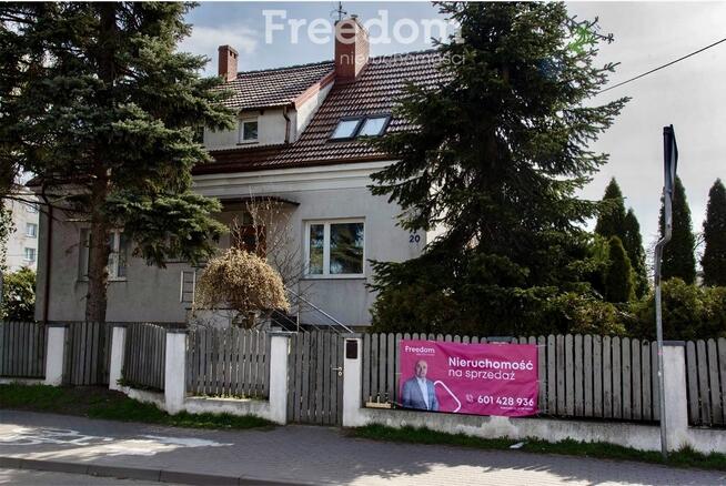 Przestronny dom na sprzedaż w mieście