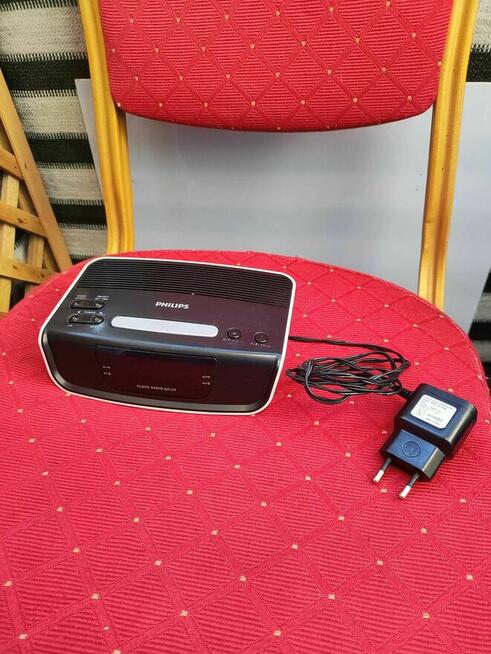 Radiobudzik cyfrowy Radio FM Budzik Philips AJ3123/12