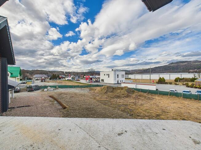 Budynek usługowy przy DK28 – Białka, 1596 m