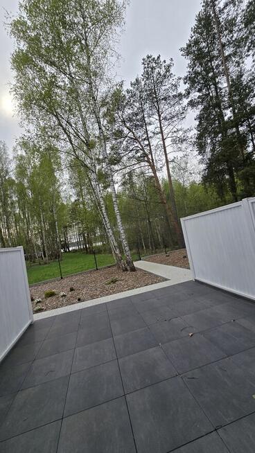 Dom 2-poziomowy nad jeziorem