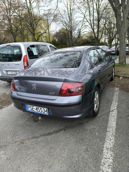 Peugeot 407