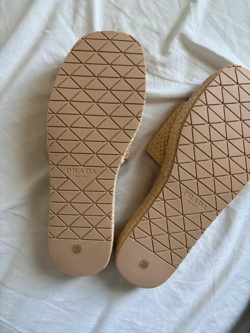Nowe klapki Prada z raffi rozmiar 38