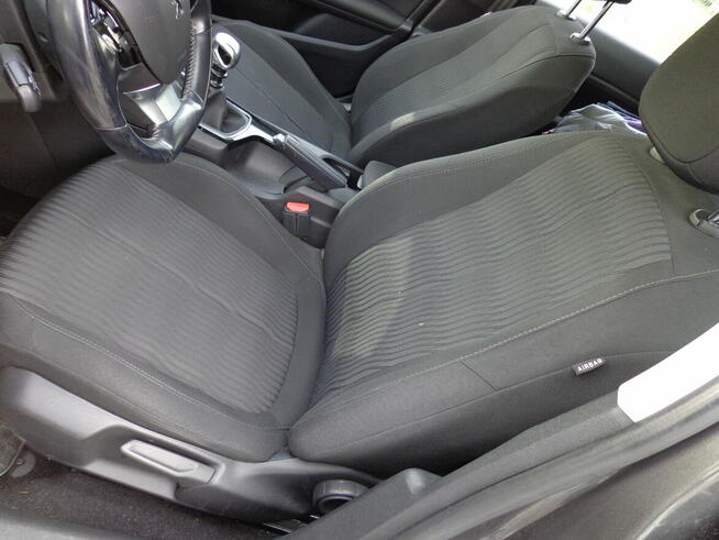 Peugeot 308 Peugeot 308, 130 KM, 1,2 turbo, 2017 r. Warszawa