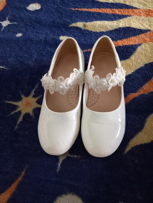 Buty komunijne 37