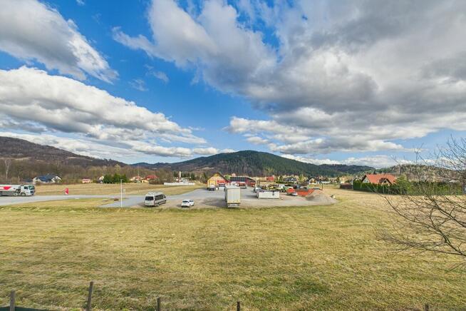 Budynek usługowy przy DK28 – Białka, 1596 m