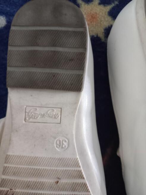 Buty komunijne 37