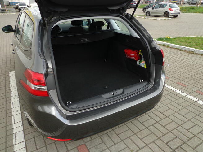 Peugeot 308 Peugeot 308, 130 KM, 1,2 turbo, 2017 r. Warszawa