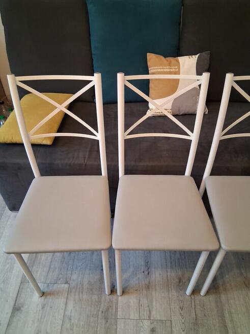 Sprzedam krzesla do kuchni