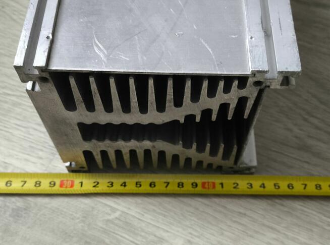 radiator do wzmacniacza mocy falownika IGBT ogromny