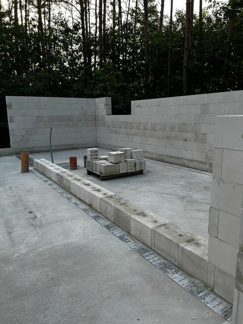 Rozpoczęta budowa domku letniskowego w Sławie | 100 m od jez