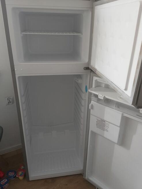 Sprzedam lodówkę Amica