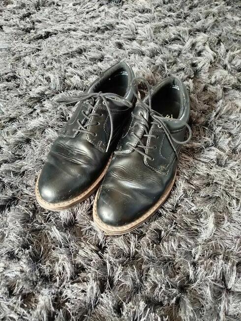 Czarne buty AM Shoe Company eleganckie / garniturowe