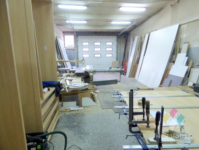 Na magazyn, warsztat, duża brama wjazdowa, plac