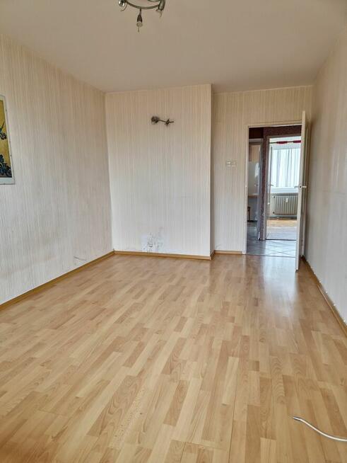 Trzypokojowe mieszkanie z widokiem - podzamcze