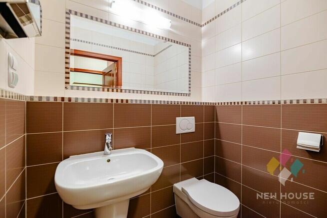 Lokal na sprzedaż Centrum 70 m2, 1 piętro, winda