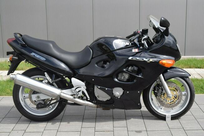 Suzuki GSX F oryginalny bardzo ładny stan, z DE, 35kW na kat. A2**