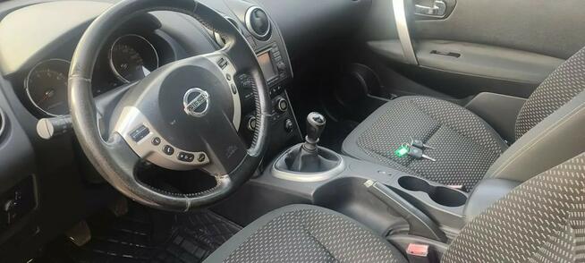 Nissan Qashqai+2 kamera cofania, nawigacja, bluetooth, dach panoramiczny, tempomat, alu