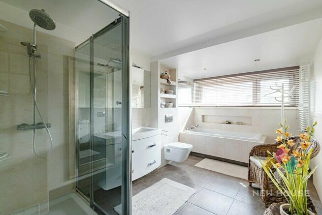 Brzeziny, dom z tarasem, ogrodem, podwójny garaż