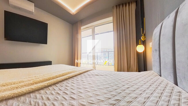 Apartament z widokiem na rzekę w Dziwnowie, balkon