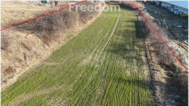 Dom z dodatkowymi działkami