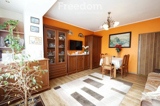 Dom wolnostojący w atrakcyjnej okolicy