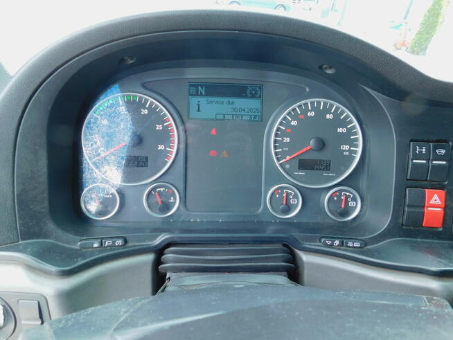 Syndyk sprzeda - ciągnik samochodowy MAN TGX 14.880, 2014r.