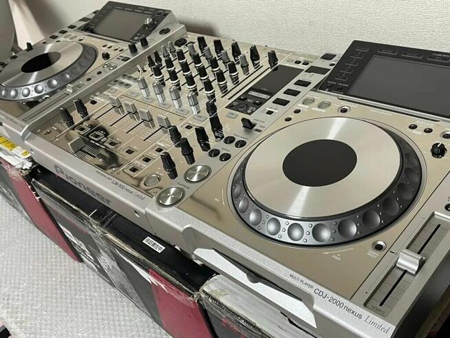 Pioneer DJ CDJ-2000NXS-M Pair i DJM-900NXS-M Limited Model P