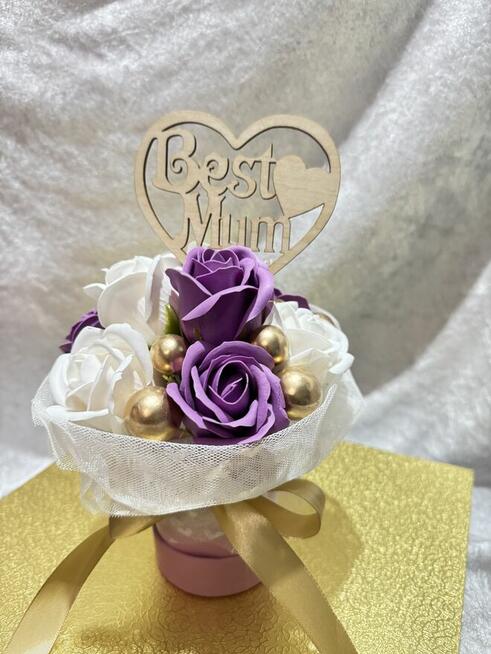 Boxy prezentowe z kwiatów mydlanych