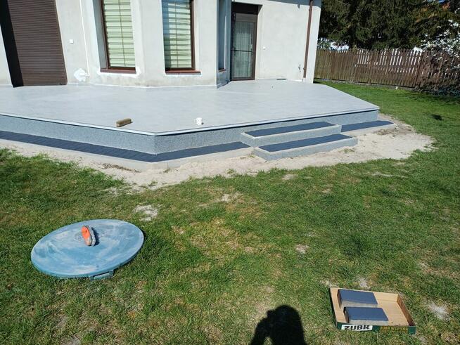 Układanie kostki brukowej